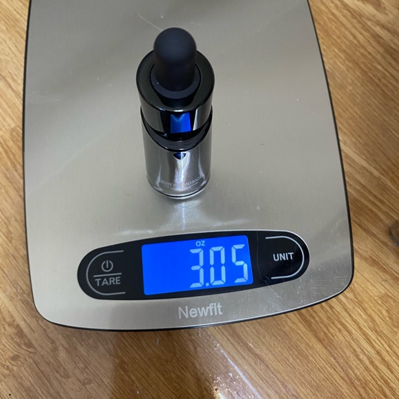 GIORGIO ARMANI CREMA NERA EXTREMA VOLUME RESHAPING EYE SERUM 15mL/0.5 FL OZ - Picture 4 of 5